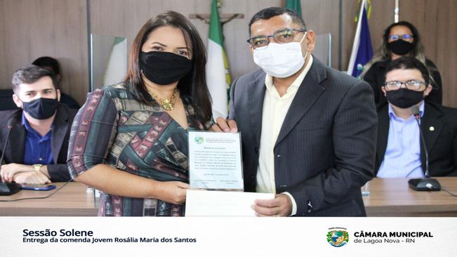 Câmara Municipal realiza Sessão Solene e entrega da comenda Jovem Rosália Maria dos Santos.